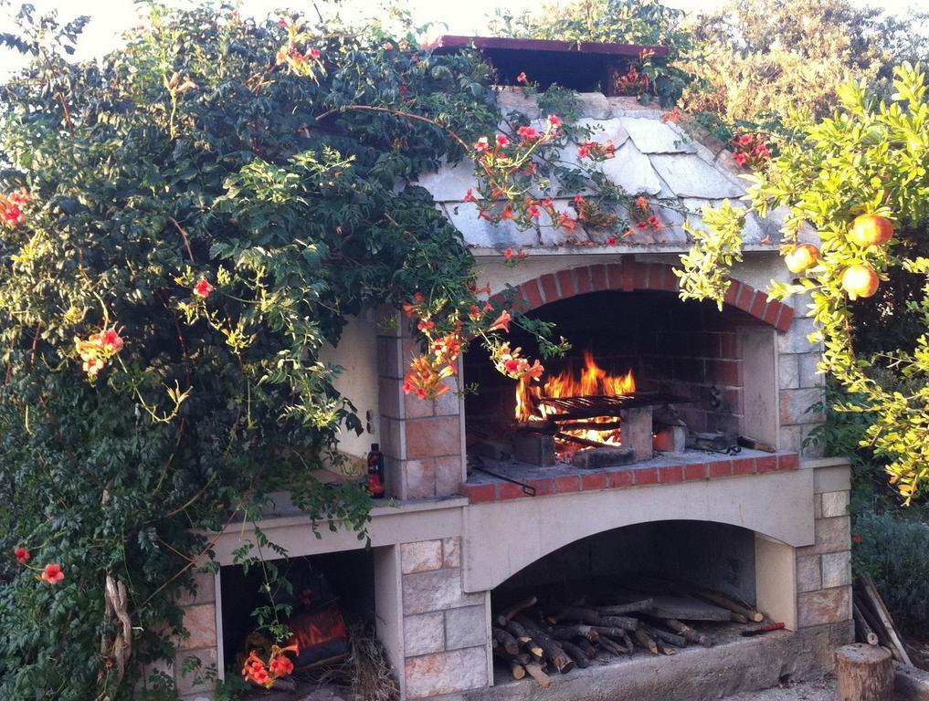 Apartments Raic Supetar Εξωτερικό φωτογραφία